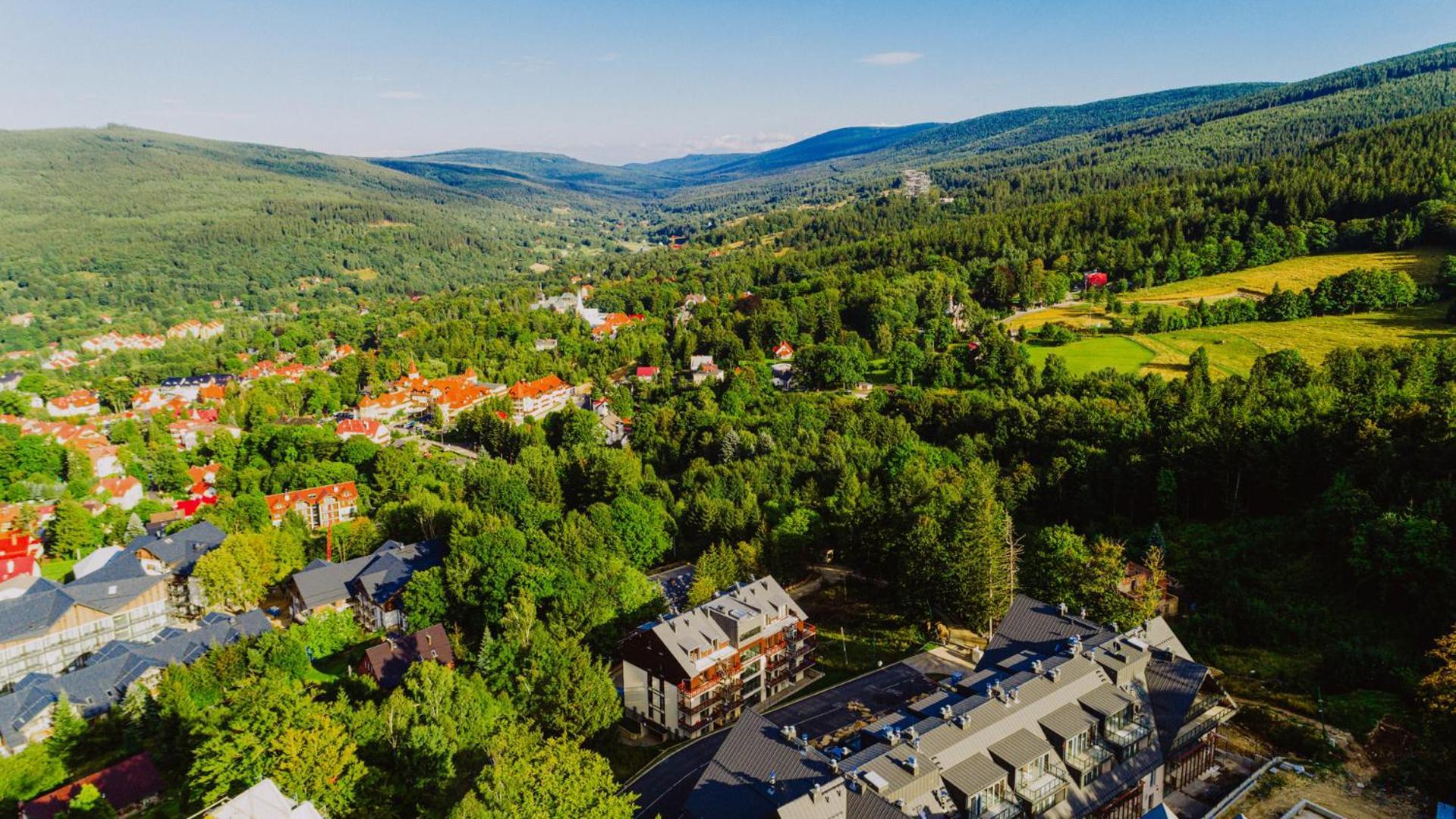 Wonder Home - Apartamenty Blisko Centrum, Tuz Przy Kolei Gondolowej I Trasach Single Track Swieradow-Zdroj Luaran gambar